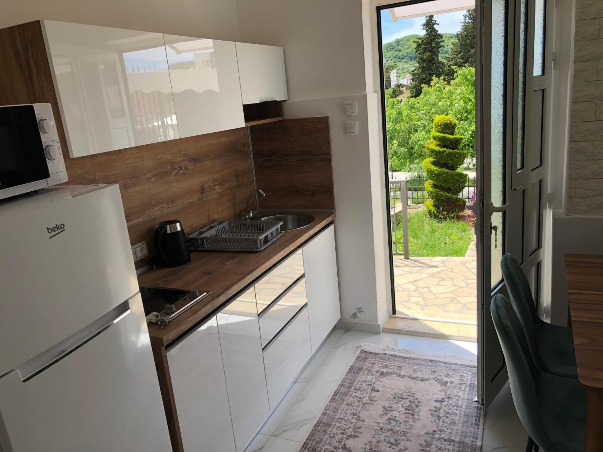 Rejhan Totti Ulcinj Exterior photo